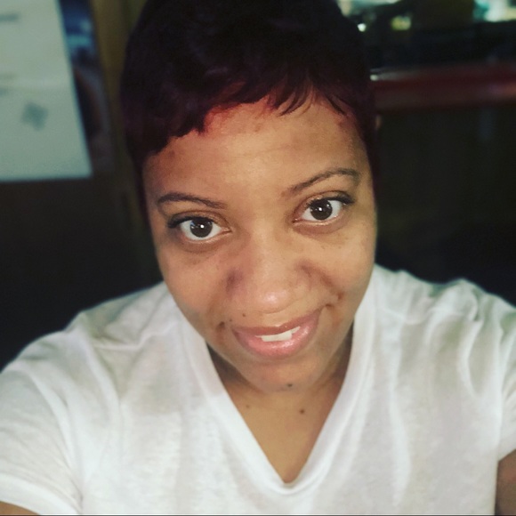 Meet your Posher, Latonya - Picture 1 of 1